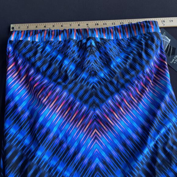 Miraclesuit Bandini Swim Top Womens 14 Blue Black Pink Underwire Swimwear NWT - Picture 11 of 11